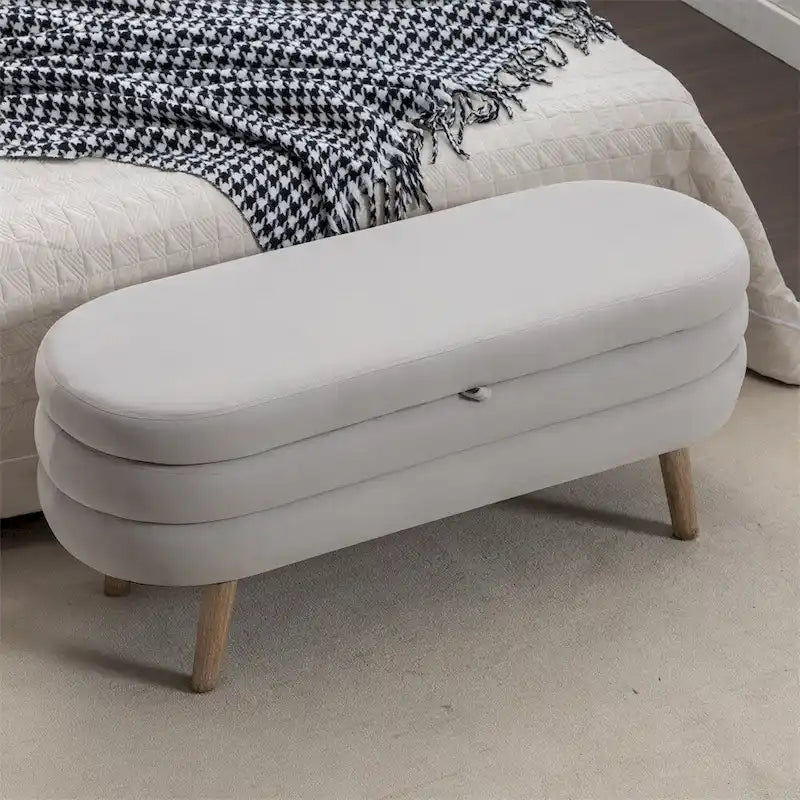 Opbergbankje met houten poten