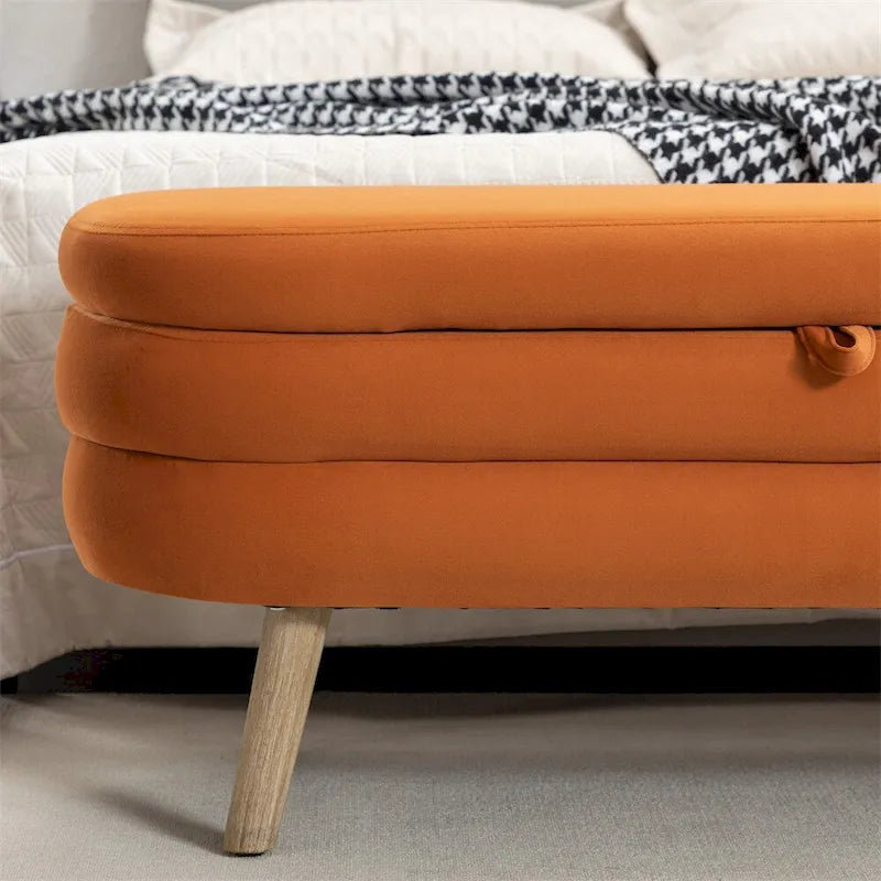 Opbergbankje met houten poten