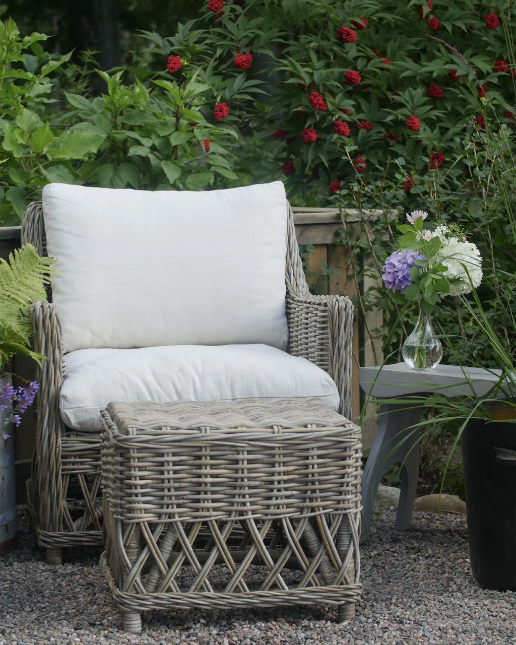Poltrona da giardino con poggiapiedi Rattan Naturale