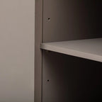 63" Opbergkast met 4 deuren en metalen handgrepen